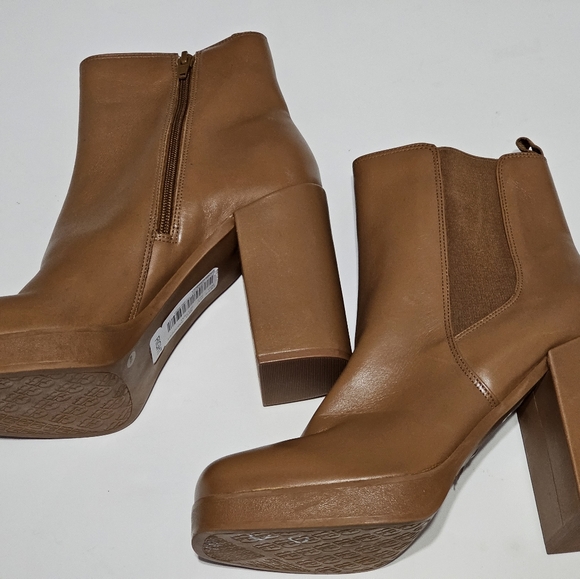 Gianni Bini Brown Leather Platform Ankle Booties Size 10M NWT - Picture 6 of 8